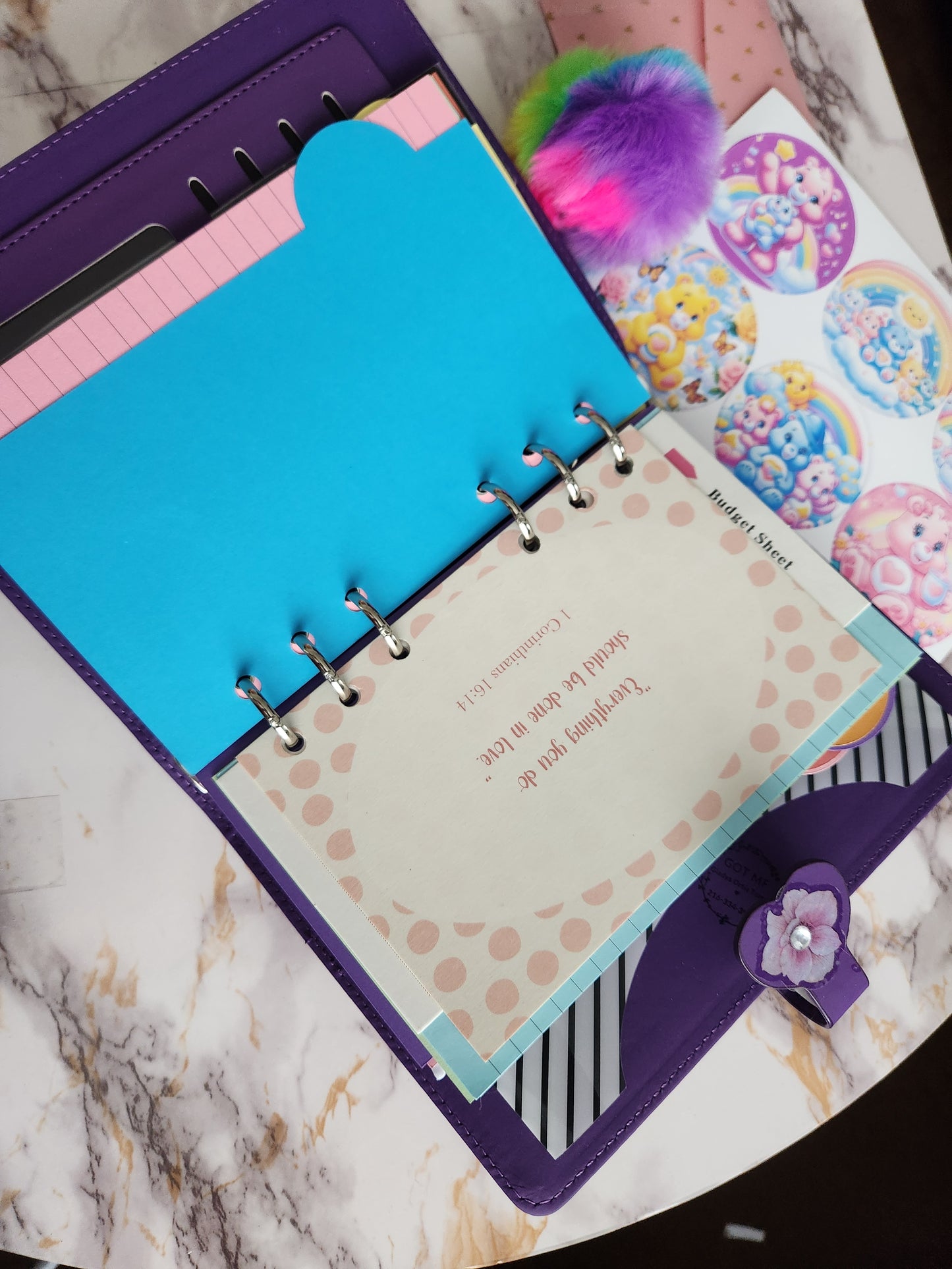 Mini binder